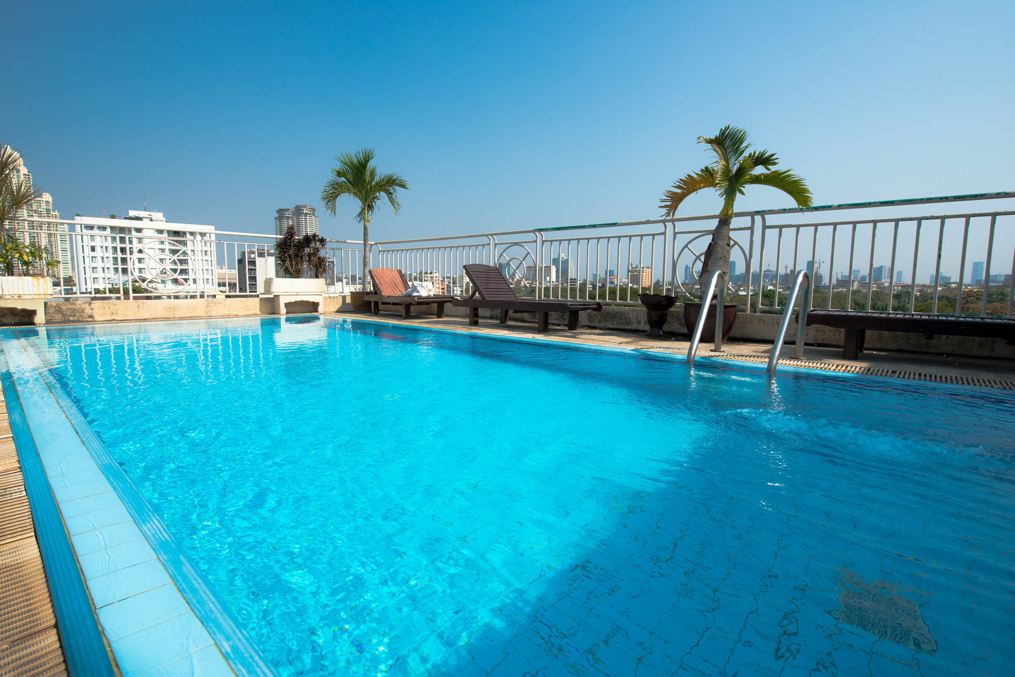 公寓式飯店 Sathorn Saint View Serviced 2*